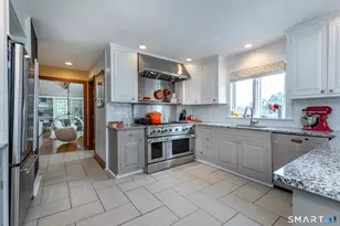 25 Highmeadow Ln, Roxbury, CT 06783 - Photo 7
