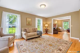 811 Lake Dr, Guilford, CT 06437 - Photo 5