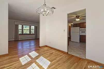 1 Sunflower Circle, West Haven, CT 06516 - Photo 15