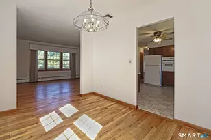 1 Sunflower Cir, West Haven, CT 06516 - Photo 15