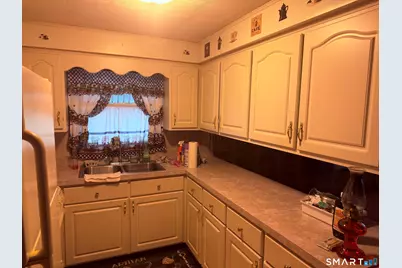 30 South Cliff Street, Ansonia, CT 06401 - Photo 7
