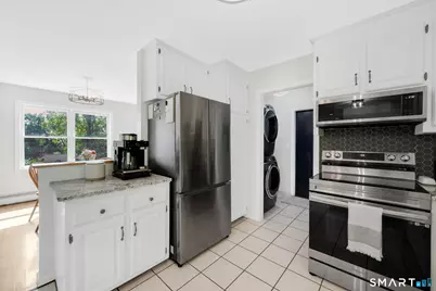 259 Wimbledon Gate North, Torrington, CT 06790 - Photo 9