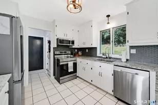 259 Wimbledon Gate N, Torrington, CT 06790 - Photo 7