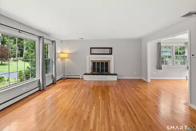 113 Dogwood Lane, Stamford, CT 06903 - Photo 9