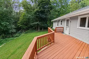 113 Dogwood Ln, Stamford, CT 06903 - Photo 29