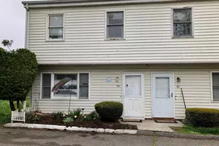30 Yarrington Ct, Bridgeport, CT 06607 - Photo 1