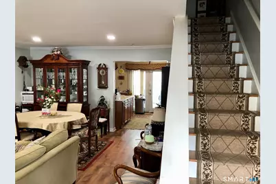 30 Yarrington Court #30, Bridgeport, CT 06607 - Photo 5