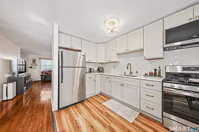 450 Edgewood Street #50, Hartford, CT 06112 - Photo 9