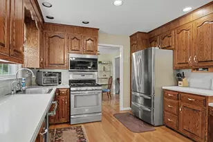 131 Hillside Ln, Monroe, CT 06468 - Photo 7