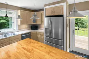 131 Killingworth Rd, Haddam, CT 06441 - Photo 11