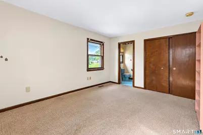 25 Benjamin Way, South Windsor, CT 06074 - Photo 17