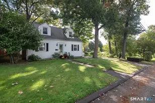 155 Irving St, Manchester, CT 06042 - Photo 3
