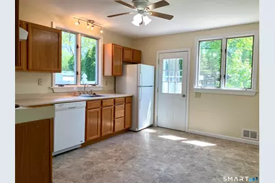 73 Joe Avenue, Groton, CT 06340 - Photo 13