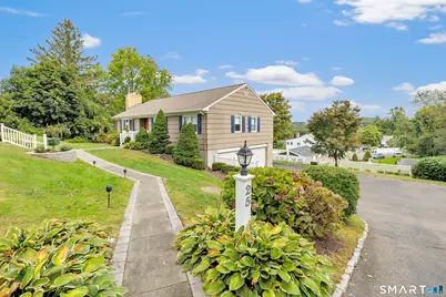 25 Riverview Avenue, Shelton, CT 06484 - Photo 5
