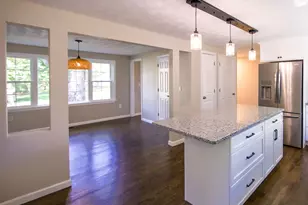19 Van Buren Rd, Enfield, CT 06082 - Photo 9