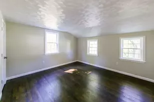 19 Van Buren Rd, Enfield, CT 06082 - Photo 25