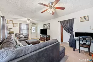 11 Gates Ave, Waterbury, CT 06705 - Photo 5
