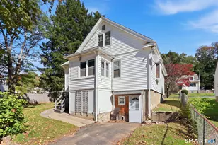 11 Gates Ave, Waterbury, CT 06705 - Photo 25