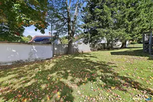 11 Gates Ave, Waterbury, CT 06705 - Photo 27