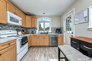 327 Highland Dr, Waterbury, CT 06708 - Photo 15