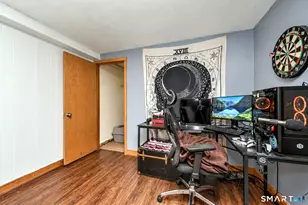 327 Highland Dr, Waterbury, CT 06708 - Photo 25