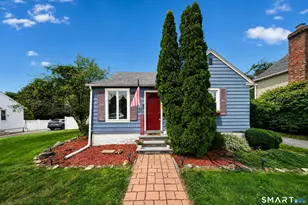421 Wakelee Ave, Stratford, CT 06614 - Photo 1