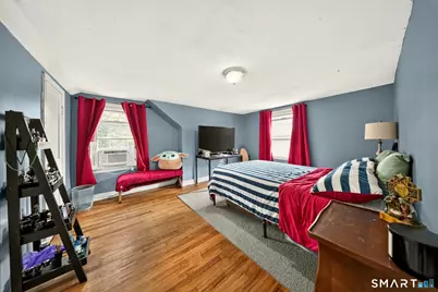 421 Wakelee Avenue, Stratford, CT 06614 - Photo 13