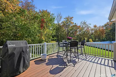 9 Winthrop Drive, Farmington, CT 06032 - Photo 7