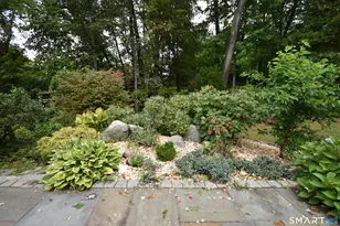 62 Buttonball Ln, Glastonbury, CT 06033 - Photo 11