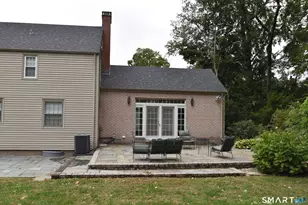 62 Buttonball Ln, Glastonbury, CT 06033 - Photo 15