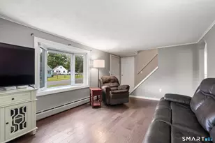 11 Arthur Ave, Enfield, CT 06082 - Photo 7
