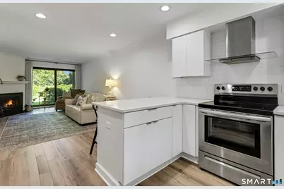 147 Rowayton Woods Drive #147, Norwalk, CT 06854 - Photo 11