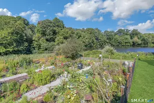 147 Rowayton Woods Dr, Norwalk, CT 06854 - Photo 23