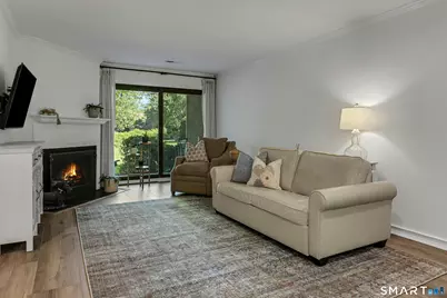 147 Rowayton Woods Drive #147, Norwalk, CT 06854 - Photo 5