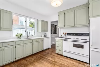 7 Colton Road, West Hartford, CT 06107 - Photo 13