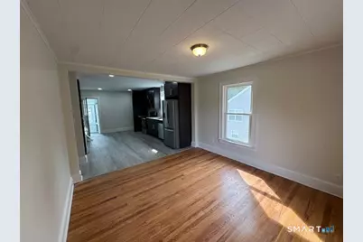 55 East Robbins Avenue, Newington, CT 06111 - Photo 5
