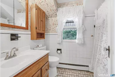 24 Oxford Street, Bridgeport, CT 06606 - Photo 27