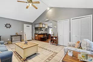 218 Brainard Rd, Enfield, CT 06082 - Photo 11