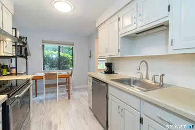 34 Harbour Village #E, Branford, CT 06405 - Photo 13