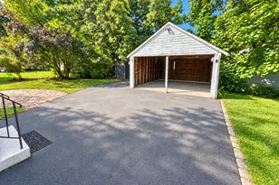 30 Essex St, Manchester, CT 06040 - Photo 19