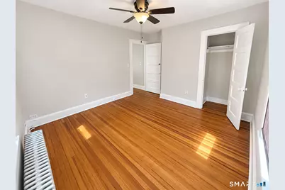30 Essex Street, Manchester, CT 06040 - Photo 13