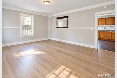 360 Pine Street, Waterbury, CT 06704 - Photo 7