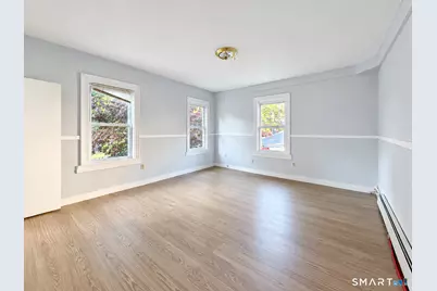 360 Pine Street, Waterbury, CT 06704 - Photo 17