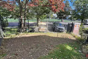 256 Stillwater Ave, Stamford, CT 06902 - Photo 11