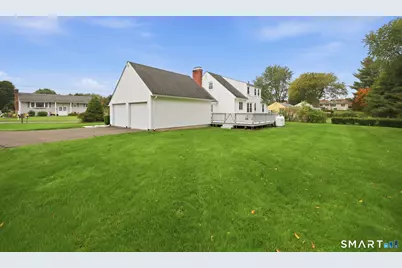 15 Sapphire Street, Enfield, CT 06082 - Photo 37