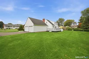 15 Sapphire St, Enfield, CT 06082 - Photo 37