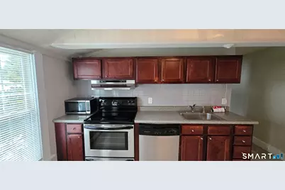154 Washington Street #11, Norwich, CT 06360 - Photo 1