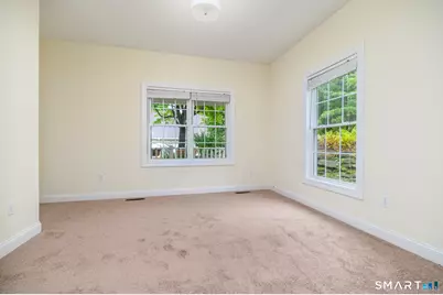 207 Woodlawn Drive #207, Seymour, CT 06483 - Photo 17