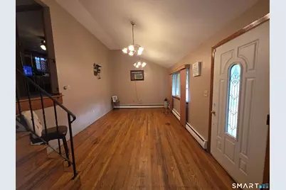 8 Matthew Road, East Hartford, CT 06108 - Photo 7