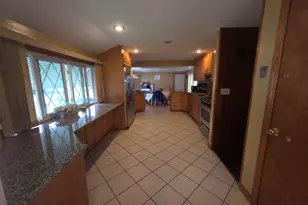 8 Matthew Rd, East Hartford, CT 06108 - Photo 9